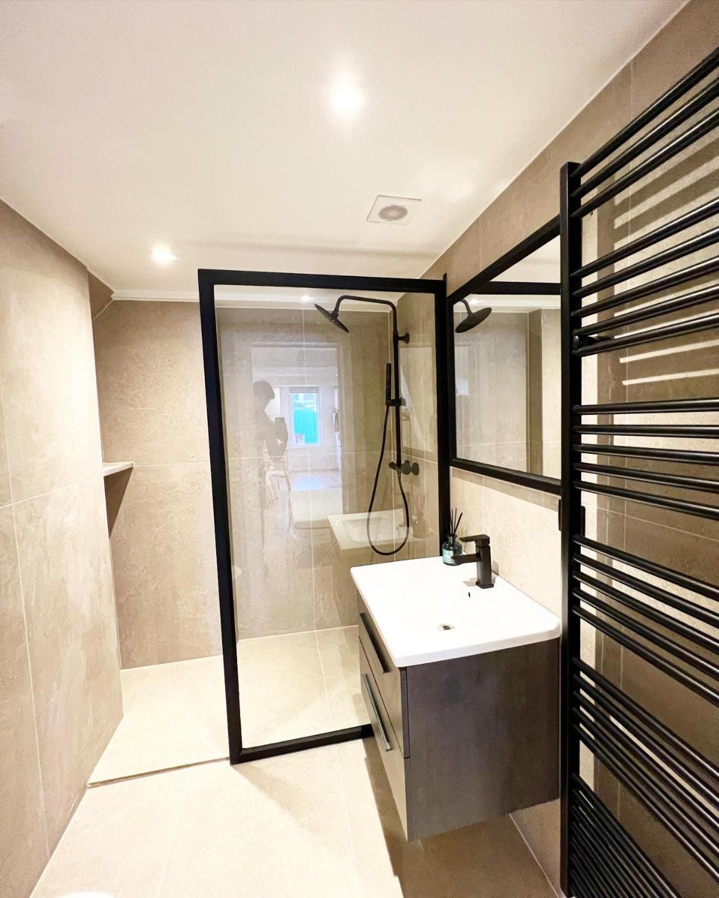 Mayfair Suites Antwerpen Exteriör bild