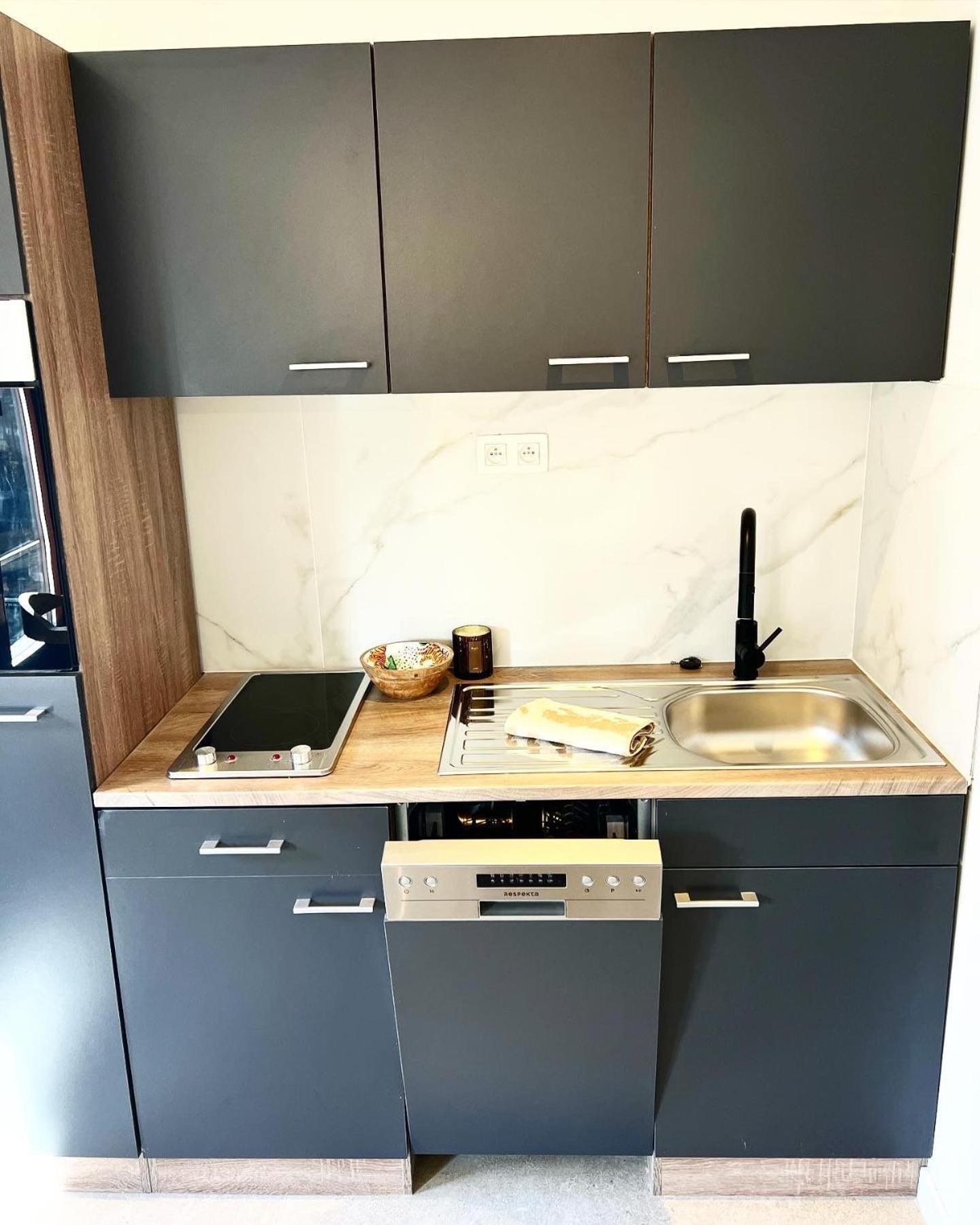 Mayfair Suites Antwerpen Exteriör bild